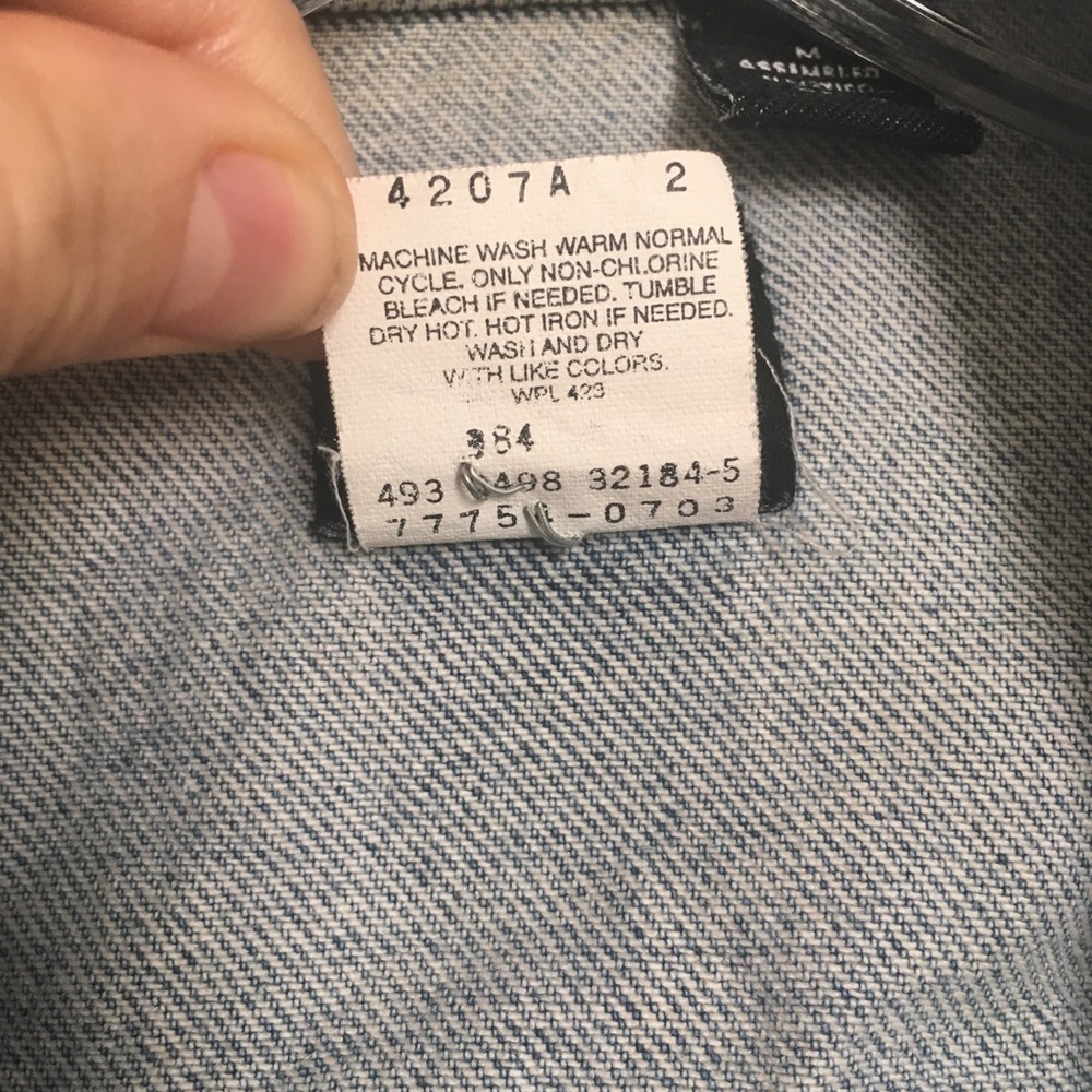 VINTAGE LEVI'S DENIM VEST - Picture 6 of 8